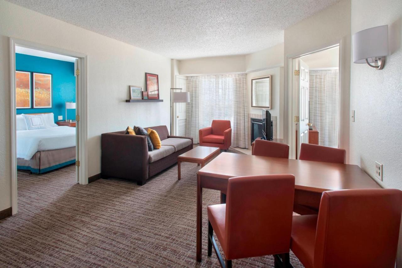 Residence Inn Long Island Hauppauge/Islandia Esterno foto