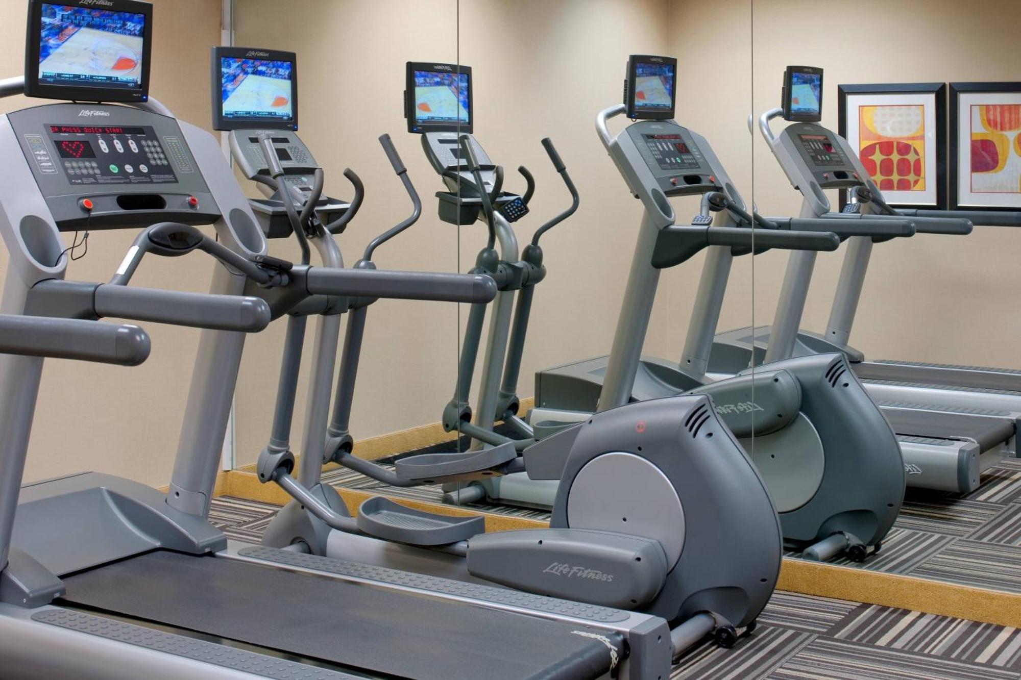 Residence Inn Long Island Hauppauge/Islandia Esterno foto